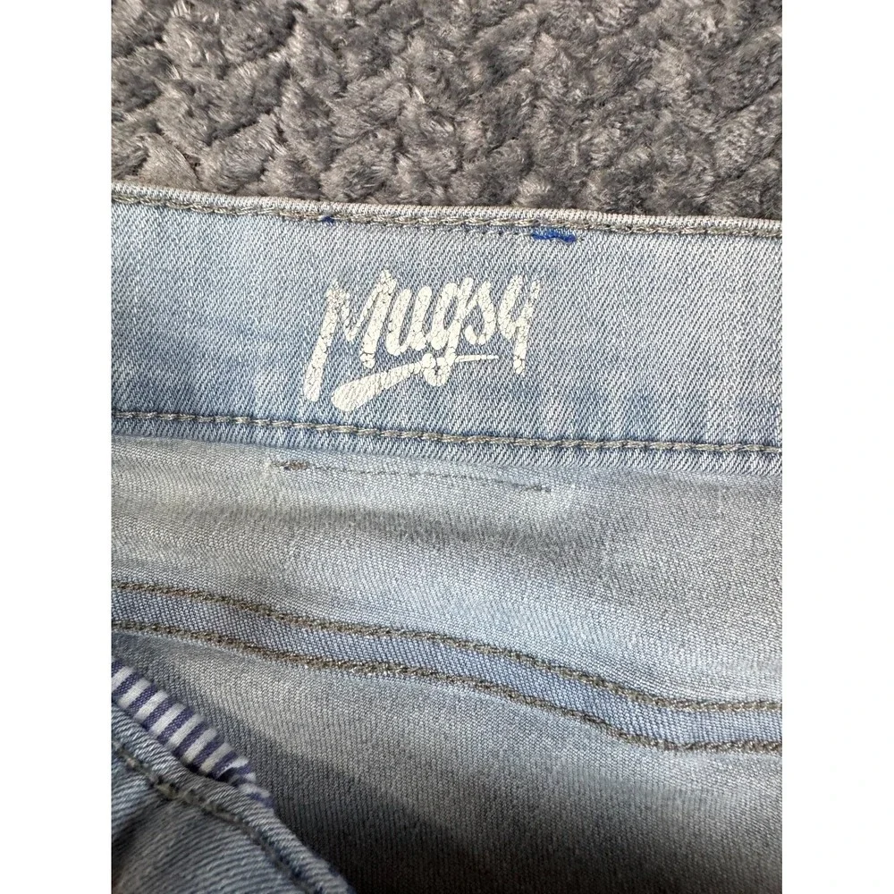Mugsy Jeans Mens 37W‎ Blue Light Wash Denim Cotton Stretch Mid Rise Straight Leg